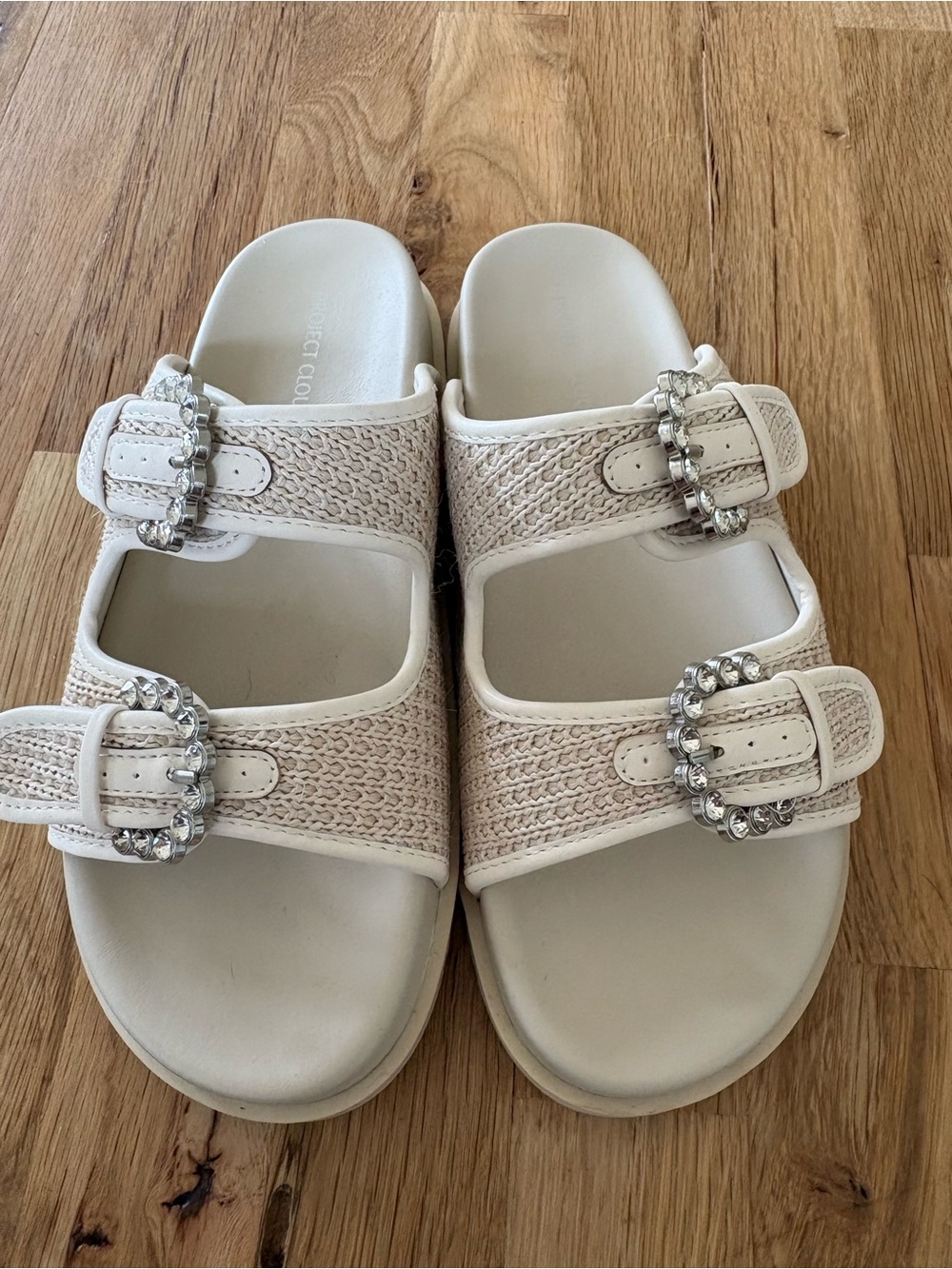 Project cloud Beige Crystal-Buckle Slide Sandals -